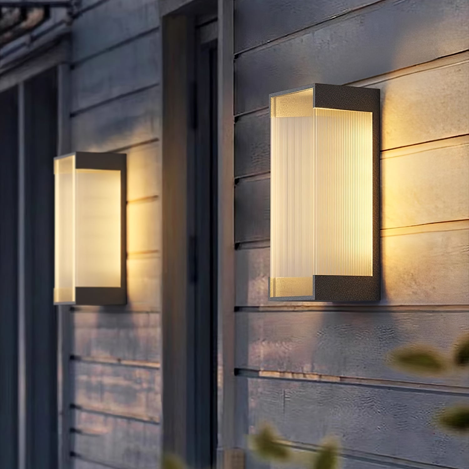 Applique murale extérieure rectangulaire LED – panneau PC strié, lumière chaude